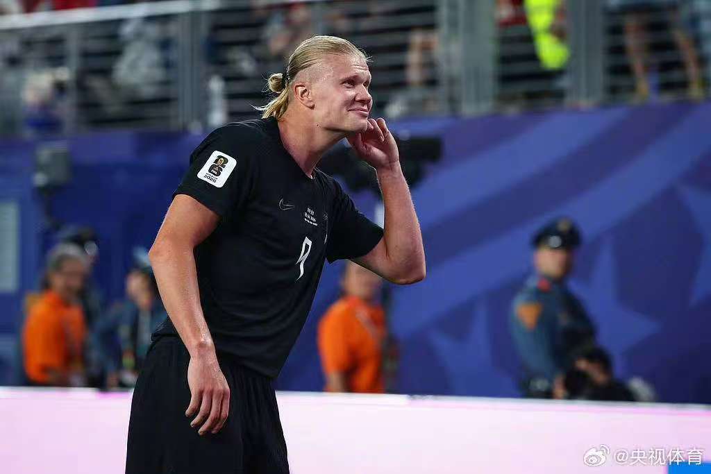 Estilo vikingo: Doblete de Haaland asegura la clasificación temprana de Noruega